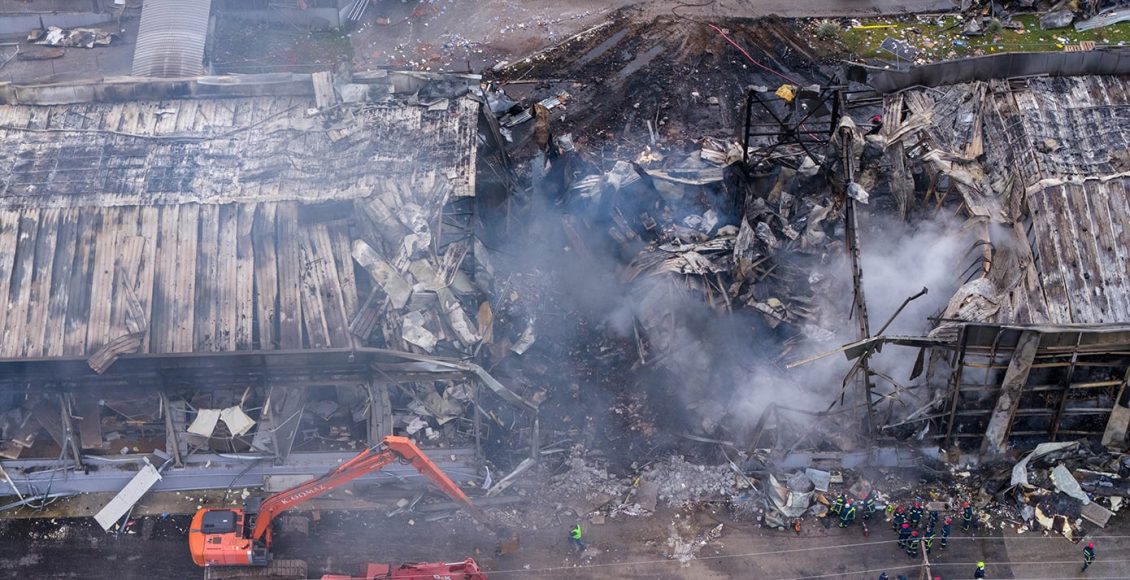 Φονική-έκρηξη-στη-«Βιολάντα»:-Έφοδος-της-ΔΑΕΕ-στο-σπίτι-του-ιδιοκτήτη-της-εταιρείας-και-σε-γραφεία-–-Κατασχέθηκε-ηλεκτρονικός-εξοπλισμός