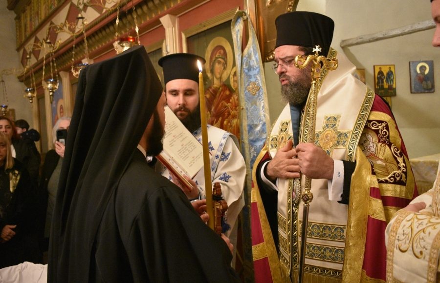 Εσπερινός-Αγίου-Παρθενίου-και-μοναχική-κουρά-στη-Μητρόπολη-Μαρωνείας