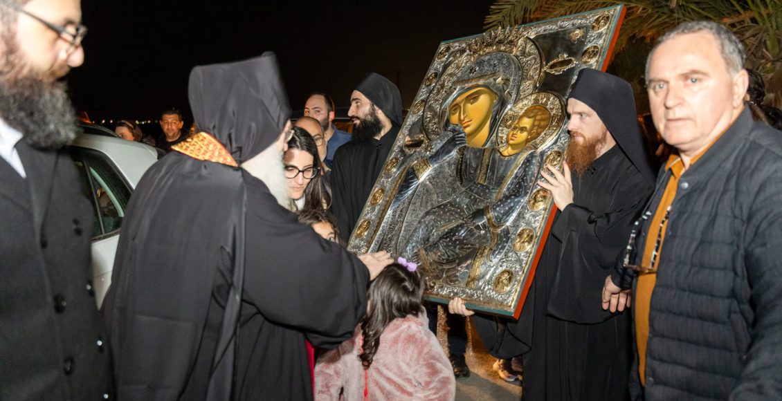 Γέρων-Εφραίμ-από-Κελλιά-Λάρνακας:-Η-Παναγία-η-Παραμυθία-θα-βοηθήσει-τους-πιστούς-(ΒΙΝΤΕΟ)