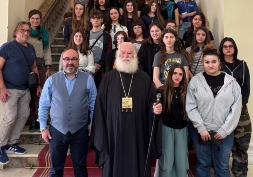 Αλεξανδρείας-Θεόδωρος:-Μέσα-από-τη-μουσική-οι-άνθρωποι-της-Αφρικής-μαθαίνουν-να-αντέχουν