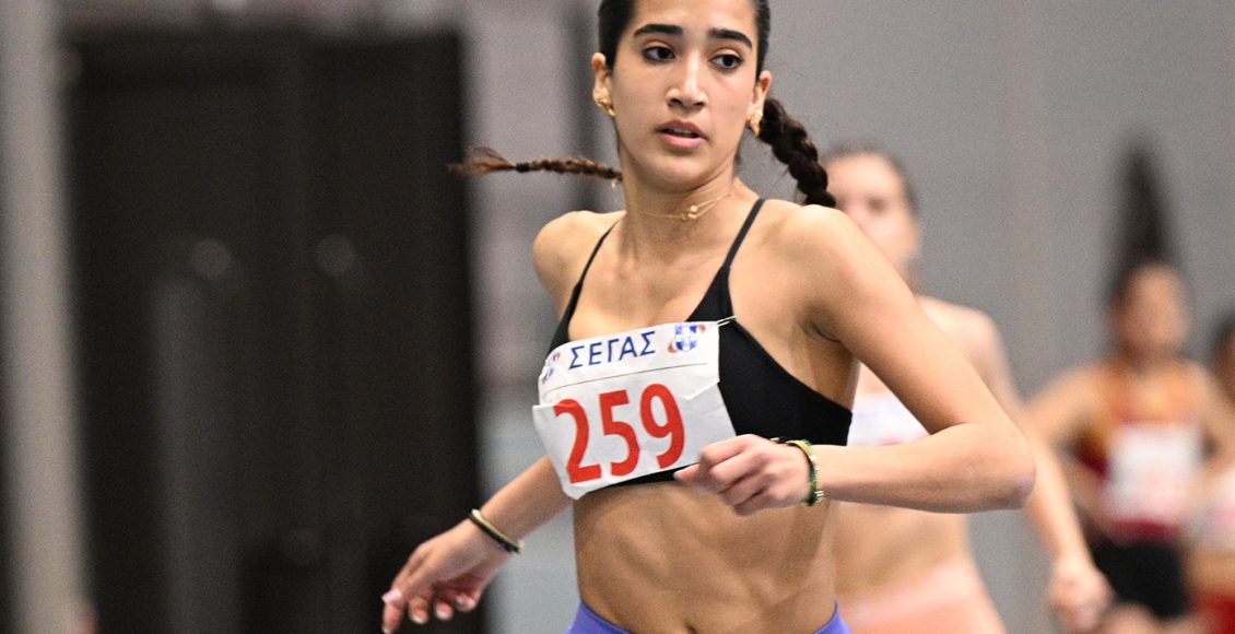 Η-κόρη-του-Κώστα-Μπακογιάννη,-Δανάη-–-Θεοδώρα-έκανε-πανελλήνιο-ρεκόρ-στα-60-μ.-εμπόδια
