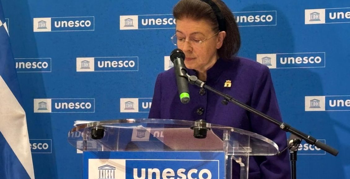 Λίνα-Μενδώνη-στην-unesco:-Η-ελληνική-γλώσσα-θεμέλιο-του-Πολιτισμού-και-της-Δημοκρατίας