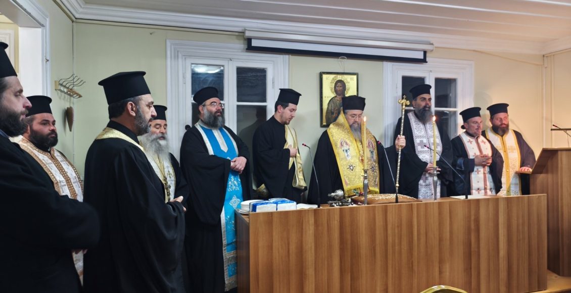 Η πρώτη-για-το-τρέχον-έτος-Σύναξη-Αναγνωστών-και-Ιεροπαίδων-της-Μητροπόλεως-Λευκάδος