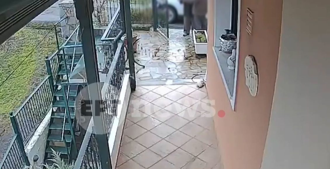 Η-στιγμή-που-Ρομά-αγκαλιάζει-ηλικιωμένο-και-του-κλέβει-αλυσίδα-από-τον-λαιμό-–-Πάνω-από-400.000-ευρώ-η-λεία-του-κυκλώματος