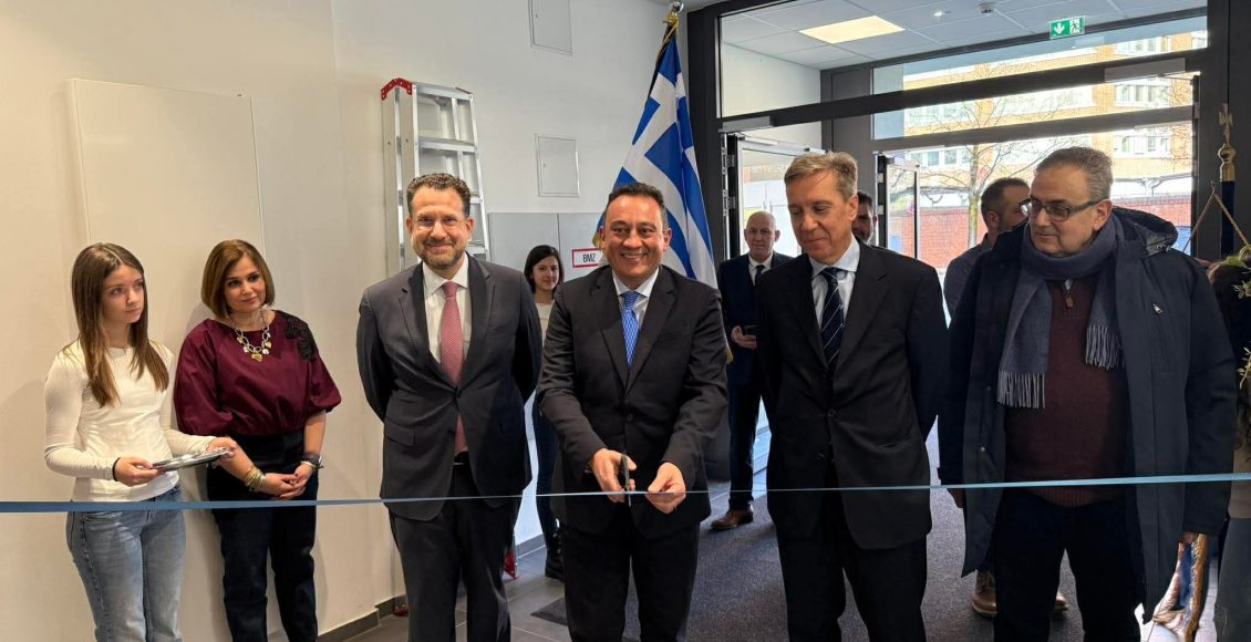 Εγκαίνια-νέου-ελληνικού-σχολείου-στο-Μόναχο