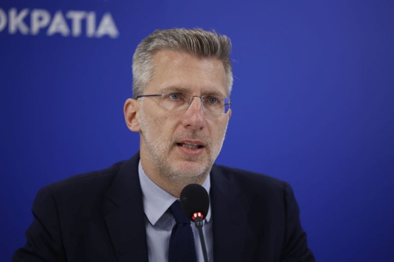 Σκέρτσος:-Η-αντίδραση-της-αντιπολίτευσης-και-κάποιων-αναλυτών-στη-συνέντευξη-Στουρνάρα-παραπέμπει-στη-φράση-“διυλίζω-τον-κώνωπα-και-καταπίνω-την-κάμηλο”