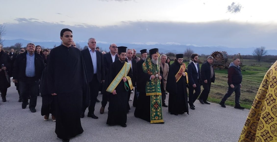 Καρδίτσα:-Λιτάνευση-ιεράς-εικόνας-οσιομάρτυρος-Δαμιανού-του-εκ-Μυριχόβου