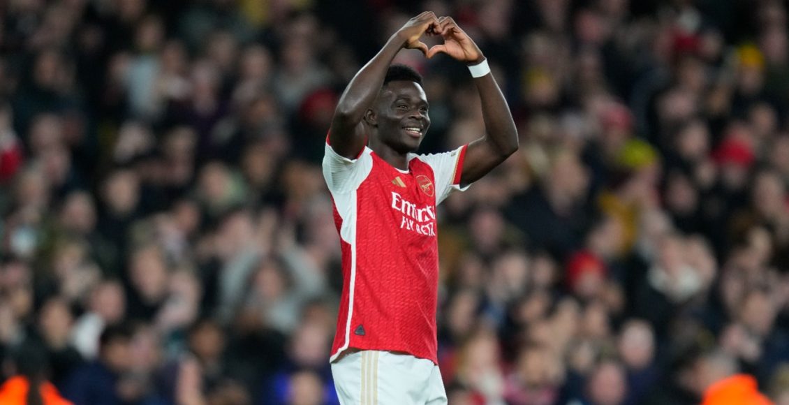 Άρσεναλ:-Ο-Σάκα-ανανέωσε-και-έγινε-ο-πιο-ακριβοπληρωμένος-παίκτης-της