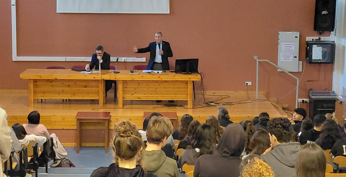 Σαλαμίνιο:-eνημερωτικές-επισκέψεις-Πρύτανη-του-Πανεπιστημίου-Κύπρου