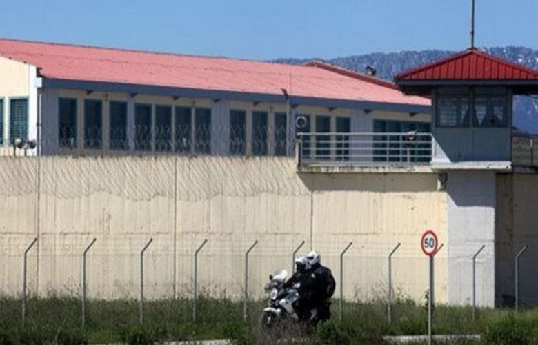 Συνελήφθη-ο-αρχιφύλακας-για-συνέργεια-στη-δολοφονία-του-Έλληνα-ισοβίτη-στις-φυλακές-Δομοκού