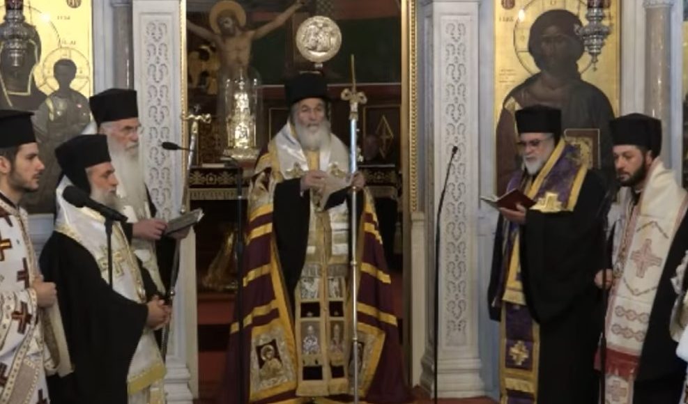 Η-Εξόδιος-Ακολουθία-του-Μητροπολίτη-πρώην-Γάνου-και-Χώρας-κυρού-Αμφιλοχίου