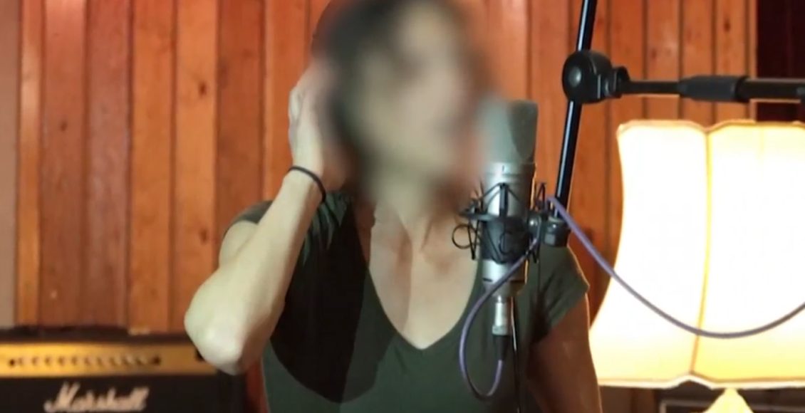 «Όλο-αυτό-δηλαδή-είναι-από-ένα-ποτό»-–-Η-ποινή-στην-τραγουδίστρια-που-πήρε-σβάρνα-αμάξια-στο-Κολωνάκι-και-ο-διάλογος-στο-δικαστήριο