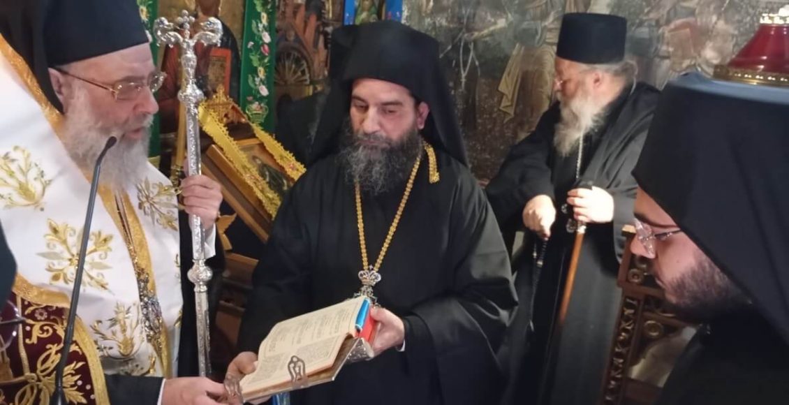 Μοναχική-κουρά-στη-Μονή-Παναγίας-«Πελεκητής»-και-νουθεσίες-Μητροπολίτη-Θεσσαλιώτιδος-προς-τον-νέο-μοναχό-Τιμόθεο