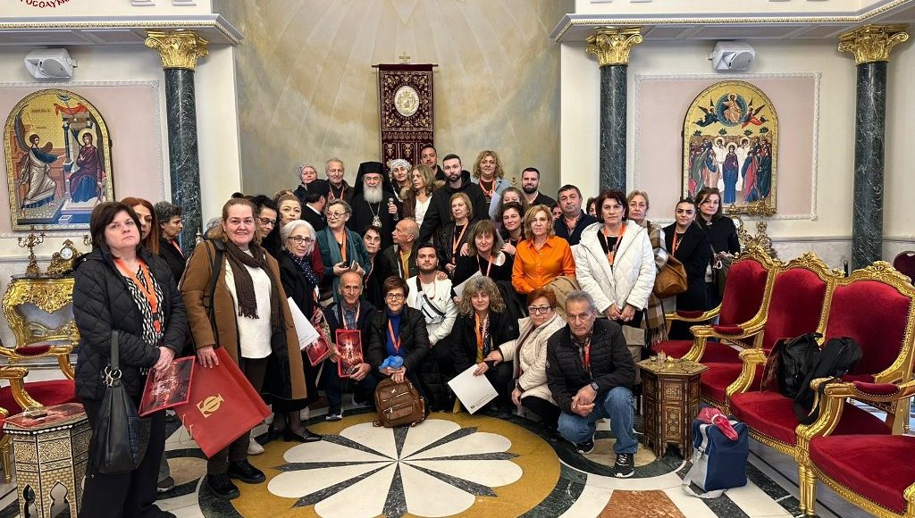 Όμιλοι-προσκυνητών-στον-Πατριάρχη-Ιεροσολύμων