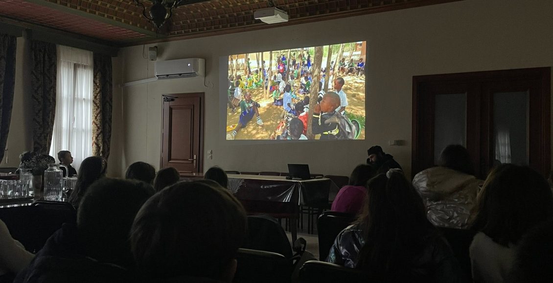 Οι-μαθητές-του-2ου-Δημοτικού-Σχολείου-Κατερίνης-στηρίζουν-την-Ιεραποστολή-στην-Κεντρική-Τανζανία