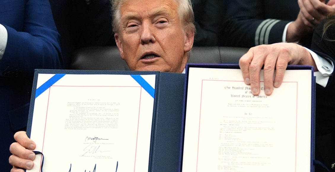 Οι-ΗΠΑ-σταματούν-από-την-Τρίτη-την-είσπραξη-δασμών-που-κρίθηκαν-παράνομοι-από-το-Ανώτατο-Δικαστήριο