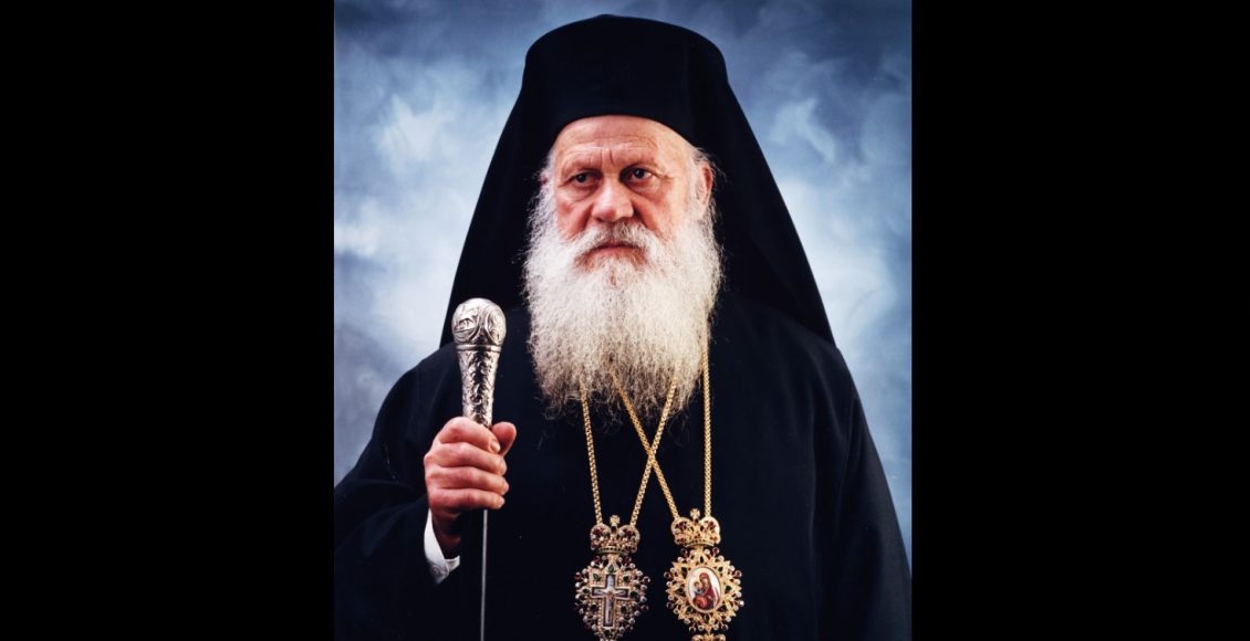 Στις-25-Φεβρουαρίου-η-Εξόδιος-Ακολουθία-του-πρώην-Θήρας-κυρού-Επιφανίου