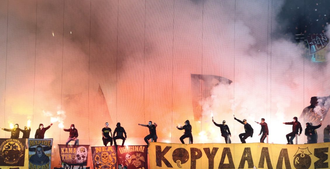 ΑΕΚ:-Δύο-χρόνια-απαγόρευση-εισόδου-στα-γήπεδα-για-τους-οπαδούς-που-πέταξαν-ομπρέλα-κόντρα-στον-Ολυμπιακό