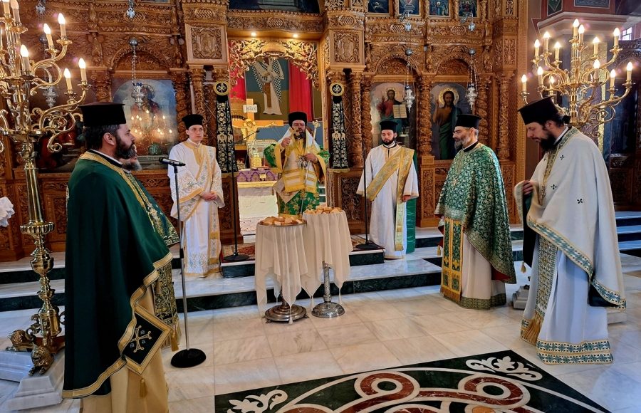 Εορτή-της-ευρέσεως-της-Τιμίας-Κεφαλής-του-Προδρόμου-στη-Μητρόπολη-Μαρωνείας