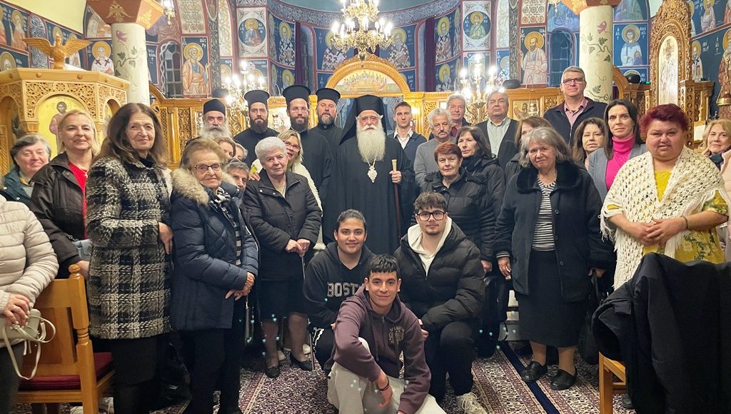Επίσκεψη-του-Μητροπολίτη-Δημητριάδος-στον-Ιερό-Ναό-Αγίας-Παρασκευής-Βόλου