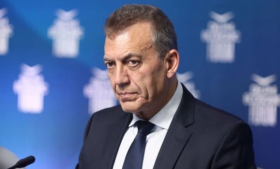 Γιάννης-Βρούτσης-για-μακαριστό-πρώην-Θήρας-Επιφάνιο:-Πολύτιμη-παρακαταθήκη-για-τις-Κυκλάδες-το-έργο-του