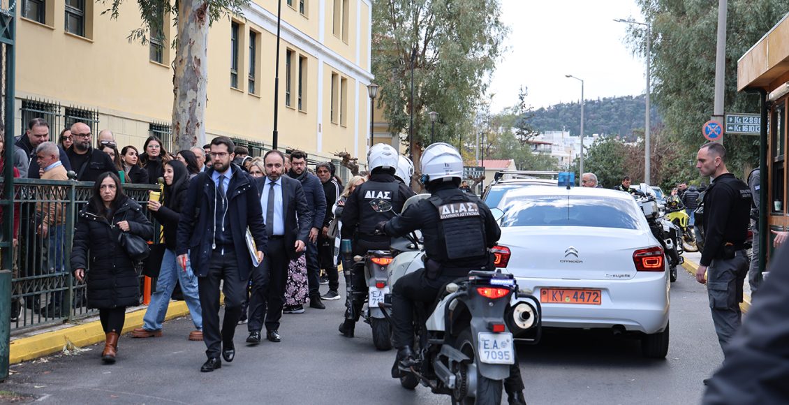 Τέλος-συναγερμού-στην-Ευελπίδων-–-Εκκενώθηκαν-τα-δικαστήρια-μετά-από-απειλή-για-βόμβα,-έγιναν-έρευνες-με-ειδικούς-σκύλους