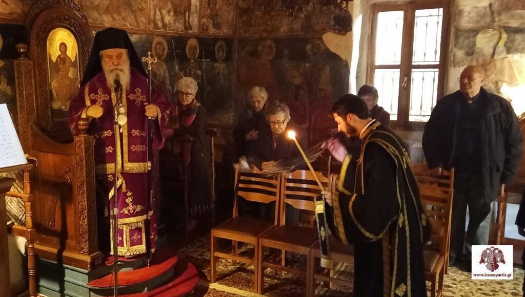 Αρχιερατική-Προηγιασμένη-Θεία-Λειτουργία-στην-ΙΜ.-Καστρίου