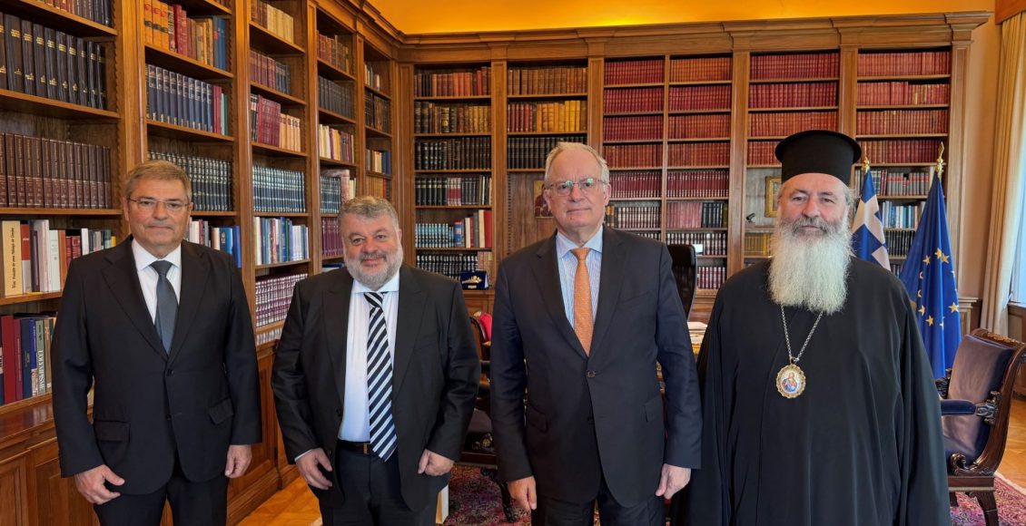 Συνάντηση-Μητροπολίτη-Κεφαλληνίας-με-τον-ΠτΔ-Κωνσταντίνο-Τασούλα