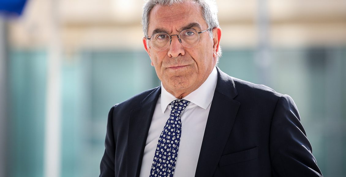 Ταυτοποιήθηκε-ο-υβριστής-του-Βασίλη-Καπερνάρου