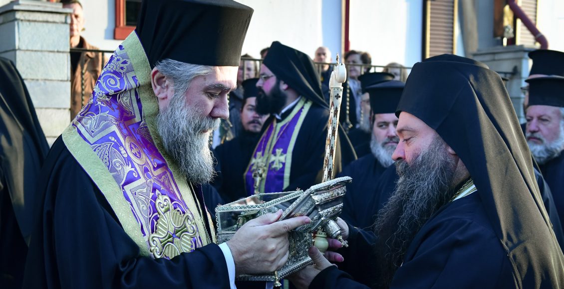 Ιερό-Λείψανο-του-Αγίου-Ιωάννου-του-Χρυσοστόμου-στην-Ιερά-Μονή-Αγίας-Παρασκευής-Σερρών
