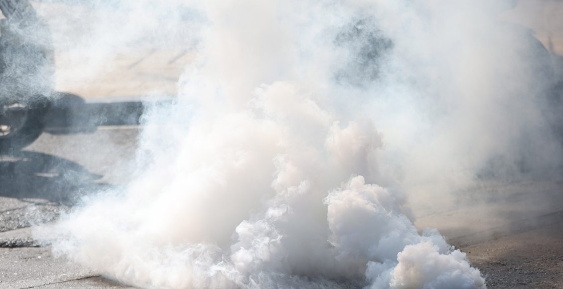Επεισόδια-στο-κέντρο-της-Θεσσαλονίκης-στην-πορεία-για-τα-Τέμπη-–-Μολότοφ-και-χημικά