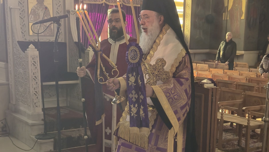 Την-πρώτη-Προηγιασμένη-Θεία-Λειτουργία-τέλεσε-ο-Μητροπολίτης-Κηφισίας-στην-Πεύκη-Αττικής