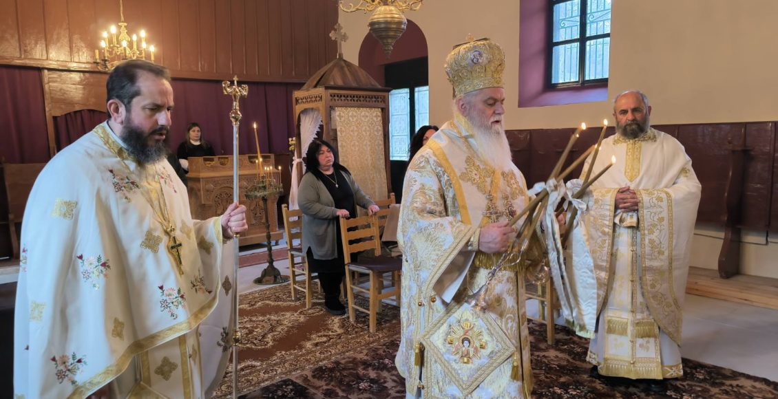 Αρχιερατική-Θεία-Λειτουργία-στον-Ιερό-Ναό-Αγίων-Θεοδώρων-Μεσορρουγίου