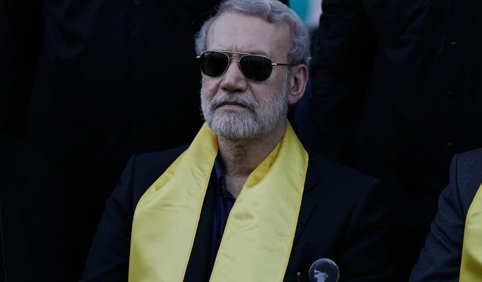 o-Αλί-Λαριτζανί-είπε-ότι-ενεργοποιείται-άμεσα-μηχανισμός-προσωρινής-ηγεσίας-στο-Ιράν-–-«Θα-τους-μαχαιρώσουμε-στην-καρδιά»