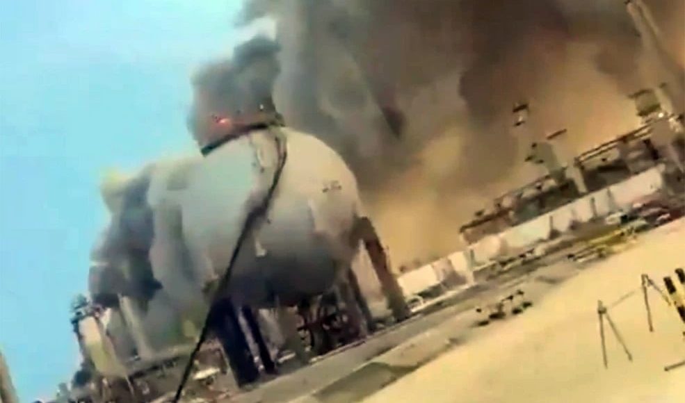 drone-παρέλυσε-το-γιγαντιαίο-διυλιστήριο-του-Ρας-Τανούρα-της-Σαουδικής-Αραβίας