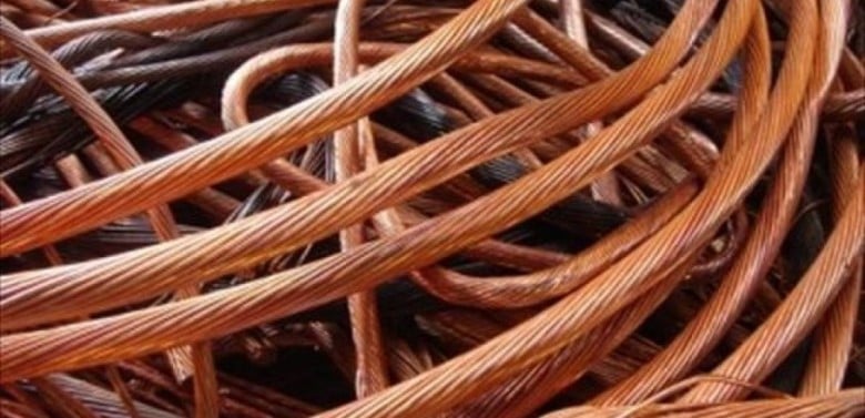 Συνελήφθη-40χρονος-με-την-κατηγορία-ότι-αφαίρεσε-70-κιλά-καλώδια-χαλκού-από-εγκαταστάσεις-του-ΟΣΕ