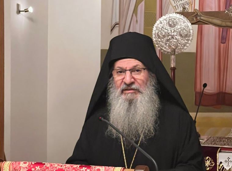 Στον-Βόλο-ο-Καθηγούμενος-της-Ιεράς-Μονής-Σίμωνος-Πέτρας,-Γέρων-Ελισαίος