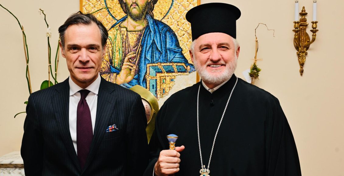 Πρώτη-συνάντηση-του-Αρχιεπισκόπου-Ελπιδοφόρου-με-τον-νέο-Έλληνα-Πρέσβη-στις-ΗΠΑ,-Αντώνη-Αλεξανδρίδη