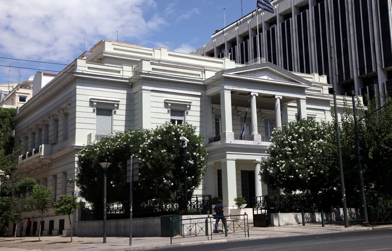 Υπουργείο-Εξωτερικών:-Καμία-συμμετοχή-της-Ελλάδας-σε-επιχειρήσεις-κατά-του-Ιράν