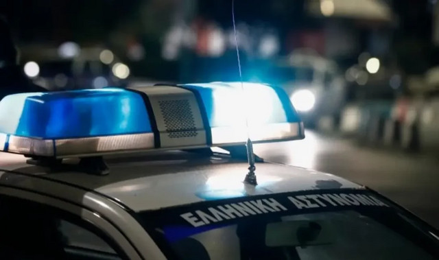 Πυροβολισμοί-στη-Νέα-Μάκρη:-Αυτό-είναι-το-όχημα-που-γάζωσαν-–-Το-παράτησαν-στον-Διόνυσο