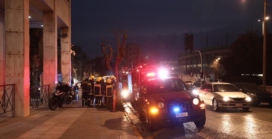 Ποιος-είναι-ο-άνδρας-που-απείλησε-να-ανατιναχθεί-στη-ΓΑΔΑ-–-Ελεγχόμενη-έκρηξη-από-το-ΤΕΕΜ