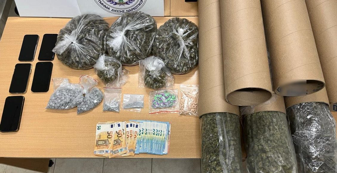 Οι-χάρτινοι-σωλήνες-είχαν…-χασίς