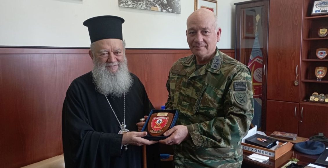 Εθιμοτυπικές-επισκέψεις-Μητροπολίτη-Χαλκίδος-σε-Σχολή-Πεζικού-και-Αστυνομική-Διεύθυνση-Ευβοίας