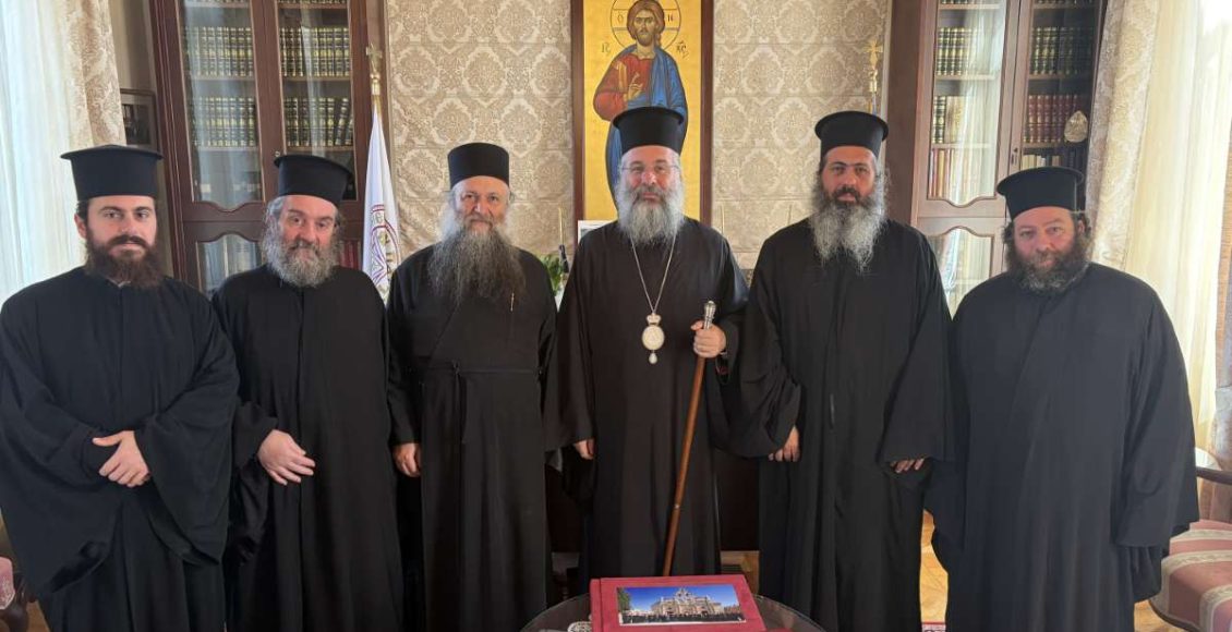 Κληρικοί-της-Ιεράς-Μητροπόλεως-Ρεθύμνης-και-Αυλοποτάμου-στη-ΣΜΥΚ-Κρήτης