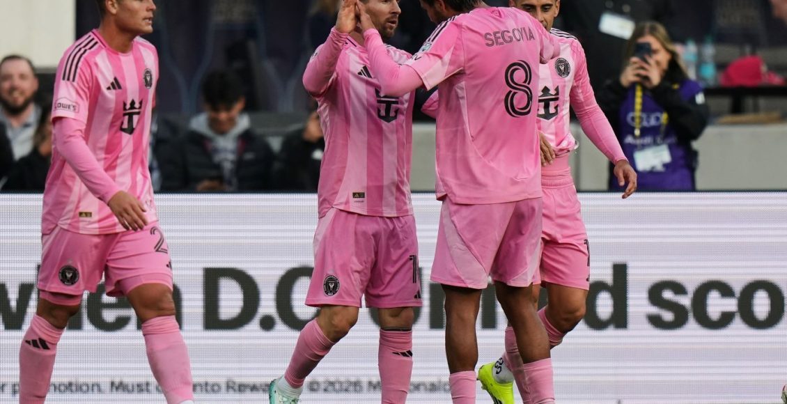 Μέσι:-Μια-ανάσα-από-τα-900-γκολ