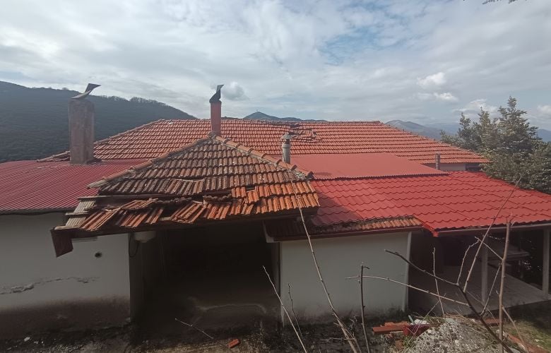 Ζημιές-και-δεκάδες-μετασεισμοί-σε-χωριά-των-Ιωαννίνων-και-της-Θεσπρωτίας-–-Δείτε-εικόνες