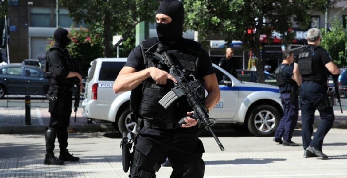 Συναγερμός-στην-ΕΛΑΣ-για-τρομοκρατικά-χτυπήματα-–-Ενεργοποιείται-το-σχέδιο-«Σκορπιός-της-Ερήμου»-σε-όλες-τις-βάσεις-των-ΗΠΑ-στην-Ελλάδα