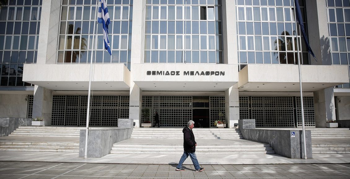 Τελεσίδικη-καταδίκη-με-6μηνη-φυλάκιση-για-τον-οδοντοτεχνίτη-που-εκτελούσε-παράνομα-οδοντιατρικές-εργασίες