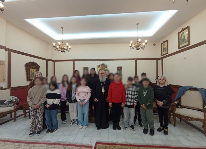 Το-3ο-Δημοτικό-Σχολείο-Χαλκίδας-στον-Μητροπολίτη-Χαλκίδος