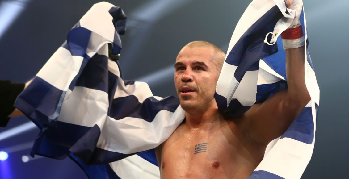 floyd-mayweather-vs-iron-mike-zambidis-στην-Αθήνα:-Ένας-αγώνας-που-γράφει-ιστορία-και-κανείς-δεν-περίμενε-να-δει-στην-Ελλάδα